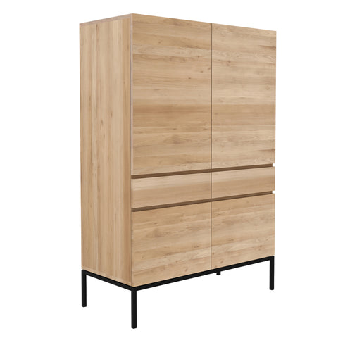 Oak Ligna storage cupboard