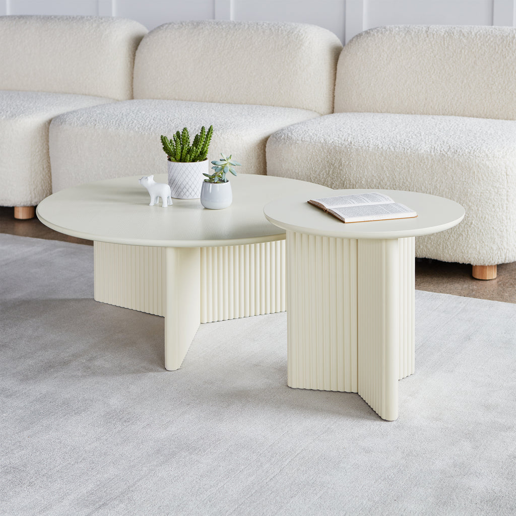 Odeon Coffee Table – Sculptural Centerpiece with Column-Inspired Base