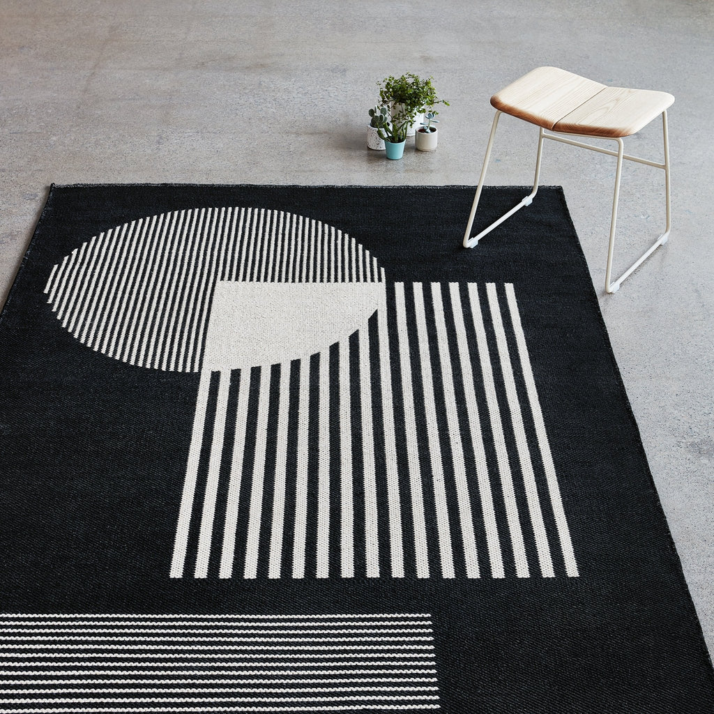 Construct Reversible Rug – Indoor/Outdoor Rug Made from Recycled Plastic - Sage InteriorsGusConstruct Reversible Rug