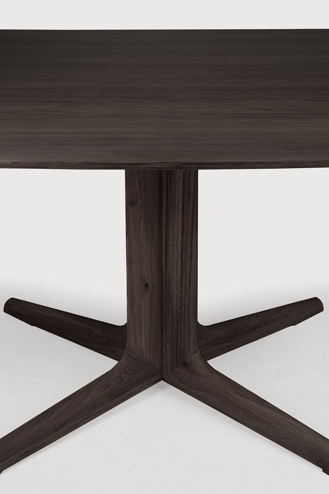 Corto Dining Table – Sculptural Central‑Pedestal Solid Oak Design - Sage InteriorsEthnicraftDining Table