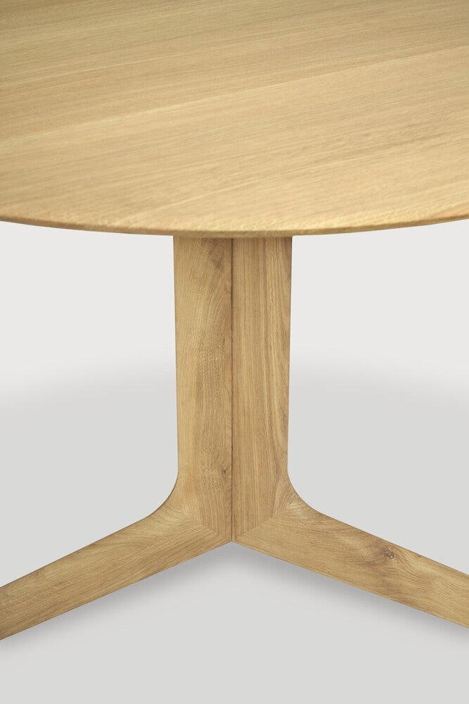 Corto Dining Table – Sleek Modern Design - Sage InteriorsEthnicraft