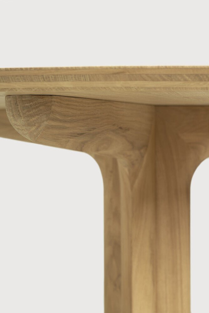 Corto Dining Table – Sleek Modern Design - Sage InteriorsEthnicraft