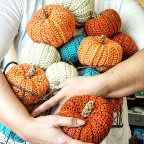 Rustic Yarn Crochet Pumpkin, Orange, Medium
