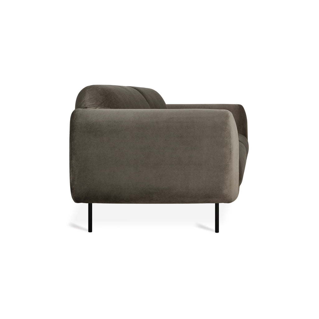 Nord Sofa – Curved Modern Elegance with Retro Flair - Sage InteriorsSage InteriorsSofas