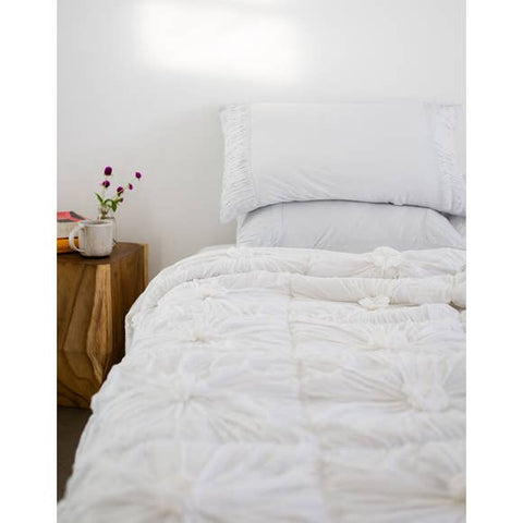 Rosette Jersey Quilt - White - Sage InteriorsLazybones