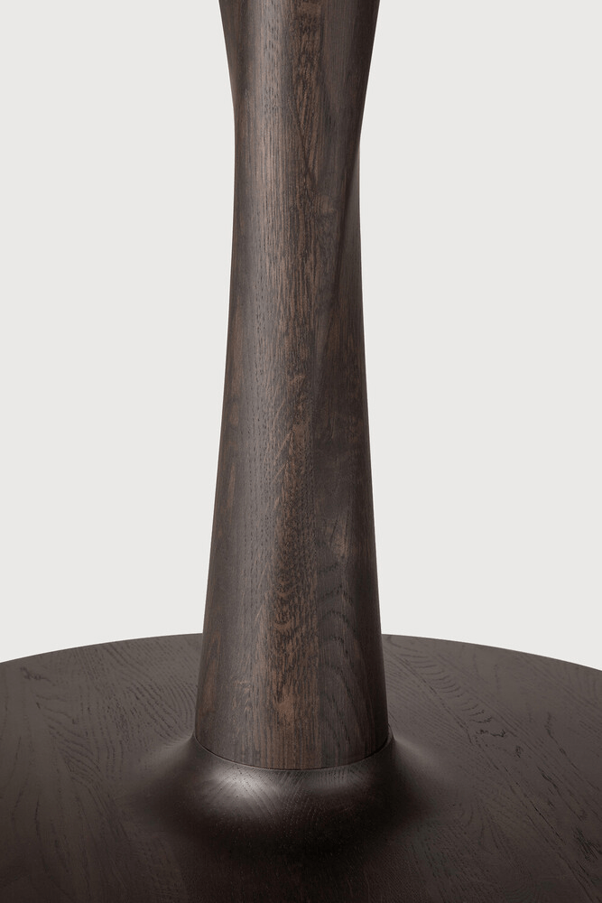 Torsion Dining Table - Varnished Oak - Brown - Round - Sage InteriorsEthnicraftDining Table
