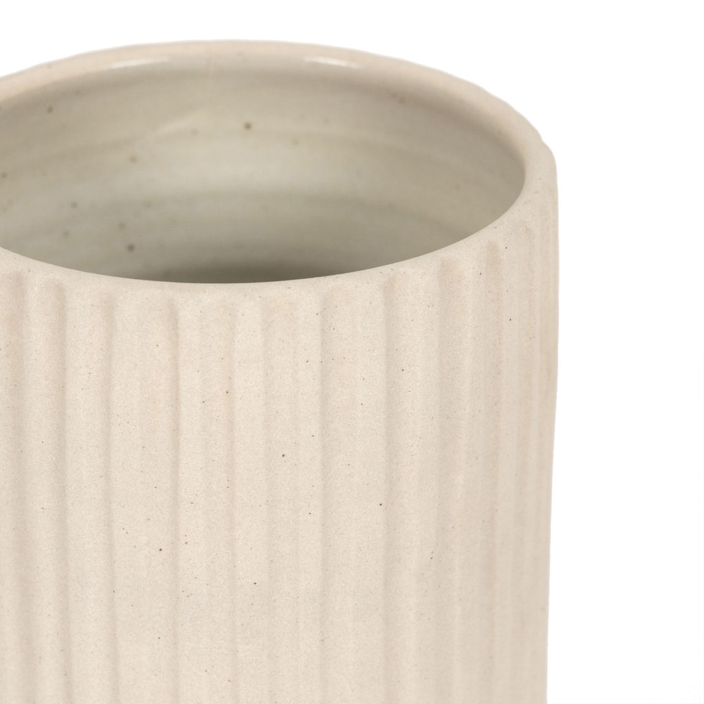 Terre Ceramic Vase, Creme Matte