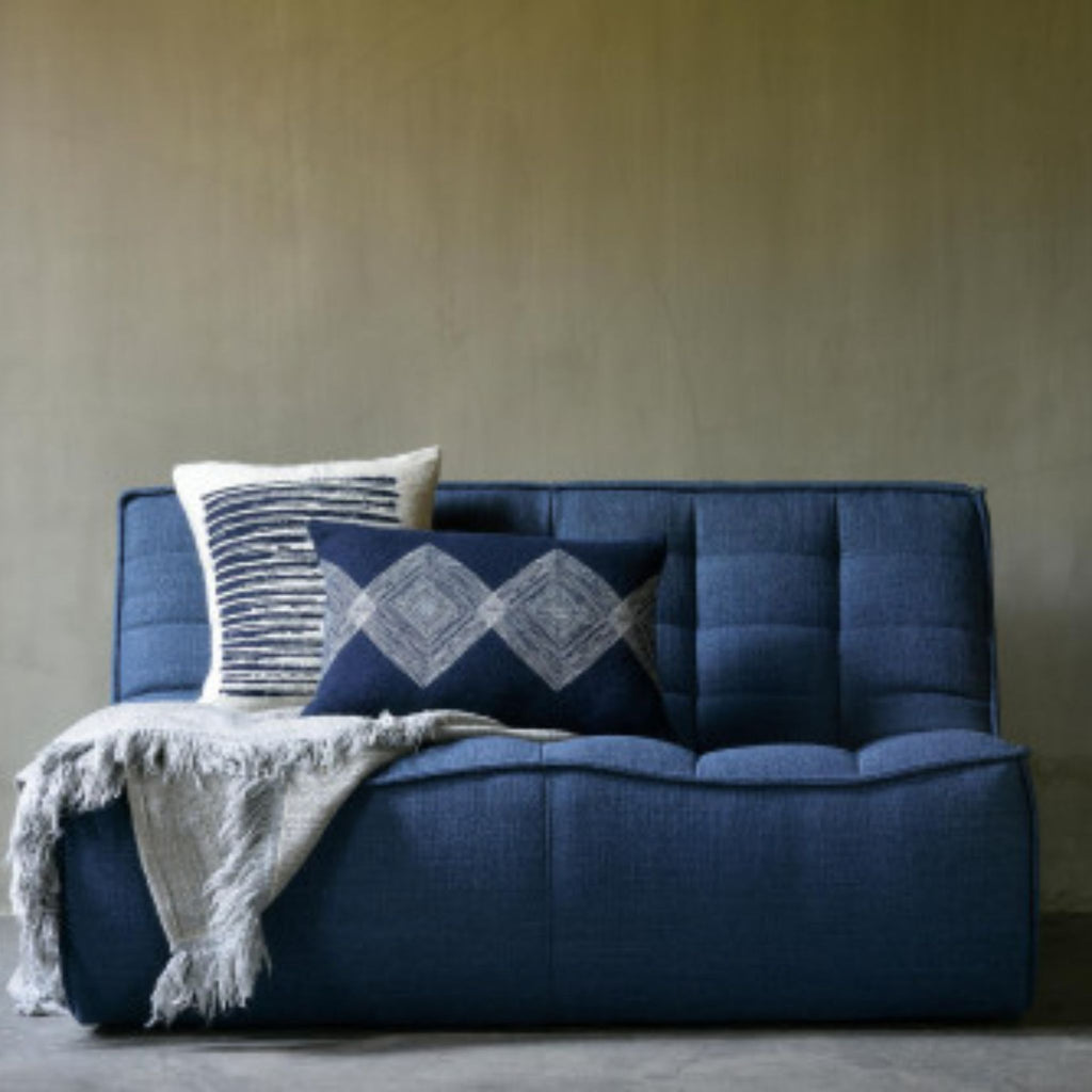 Oat Alpone Throw